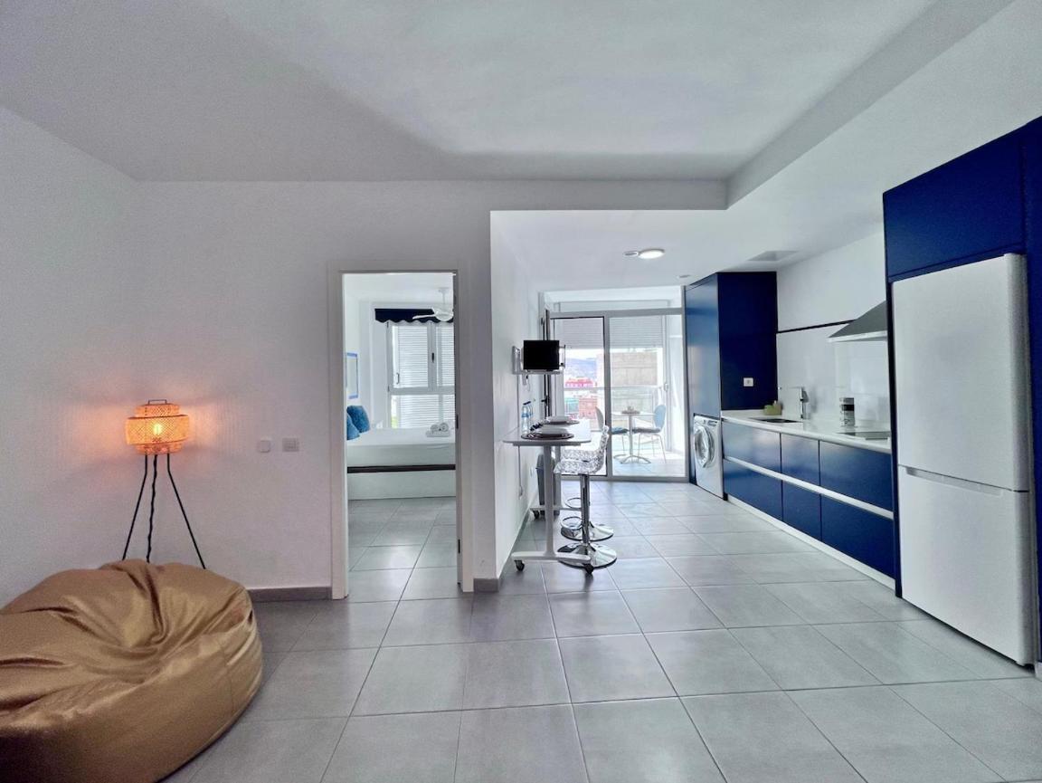 Con Terraza Y Vistas Appartement